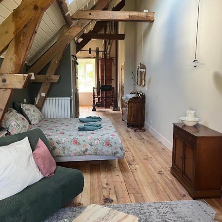 Bed and Breakfast Moulin De Maupoy à Saint-Symphorien-de-Marmagne Extérieur photo