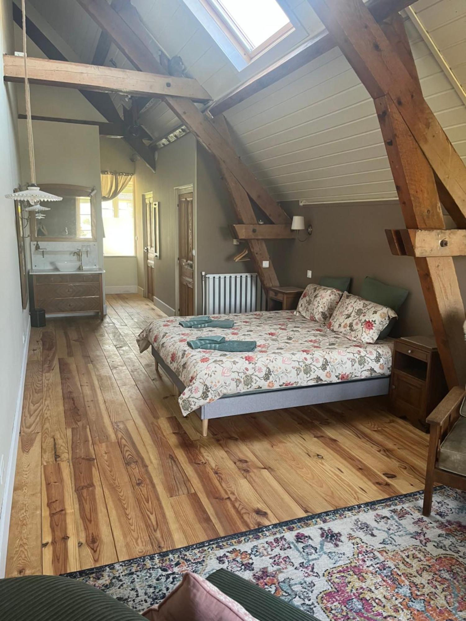 Bed and Breakfast Moulin De Maupoy à Saint-Symphorien-de-Marmagne Extérieur photo